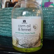 Woolworths Corn Oil &amp; Fennel Bath Foam