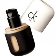 ck one 3 in 1 face makeup SPF 8