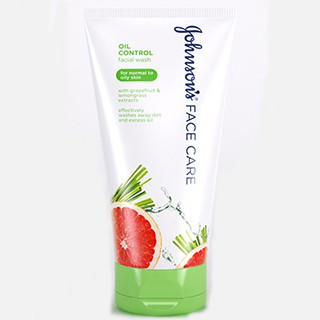 Johnson's® Oil Control Facial Wash