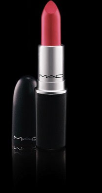 Read more about the article MAC- Lustering lipstick