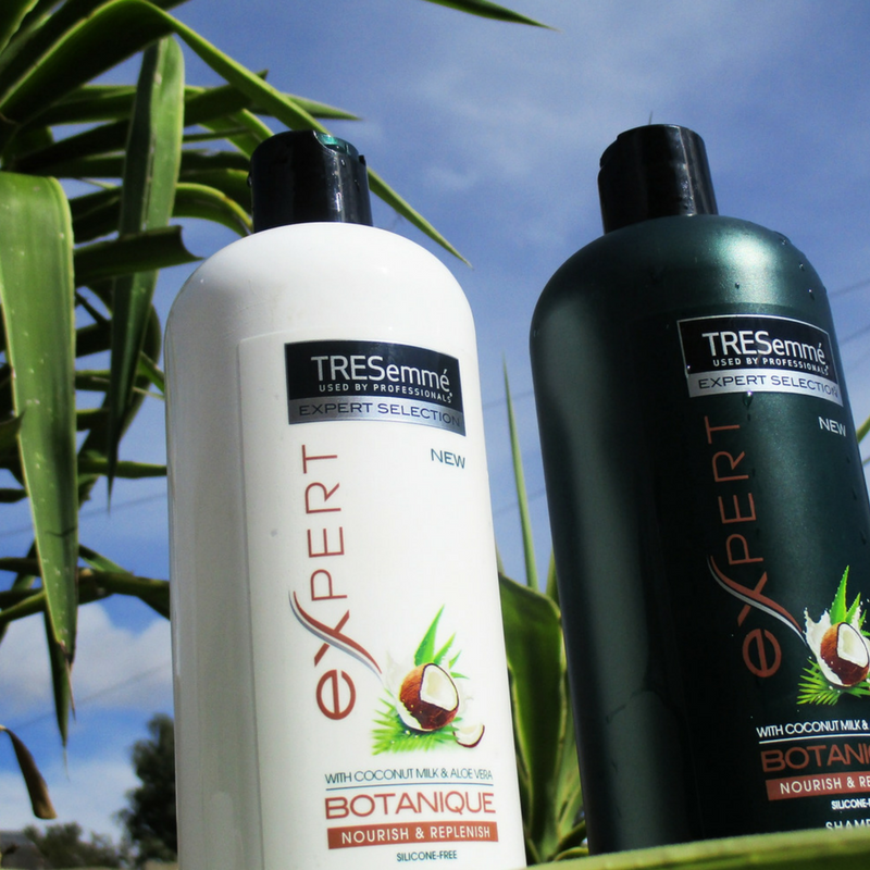 Read more about the article TRESemme Botanique Nourish & Replenish Shampoo and Conditioner | Review| Meza Mtshali